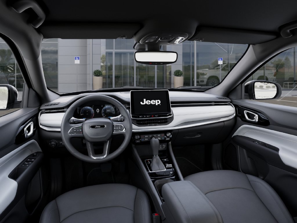 Used 2026 Jeep Compass Limited AWD/4WD image 14