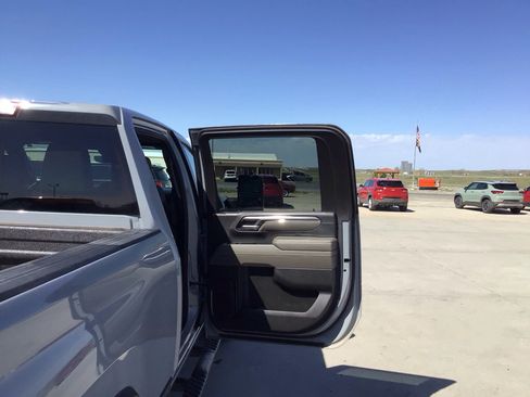 Used 2025 Chevrolet Silverado 2500 ZR2 w/ ZR2 Bison Edition AWD/4WD image 15