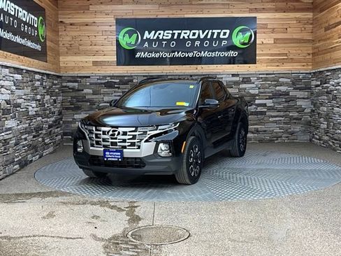 Certified 2022 Hyundai Santa Cruz SEL w/ Activity Package AWD/4WD image 4