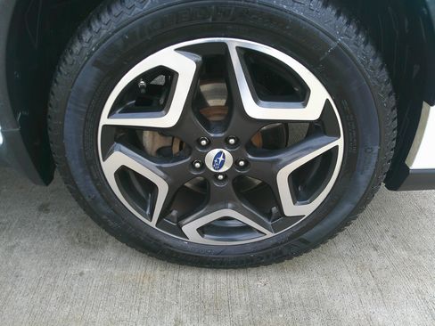 Used 2018 Subaru Crosstrek 2.0i Limited image 16