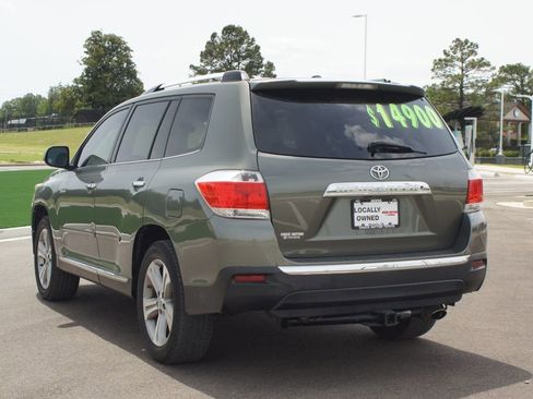 Used 2011 Toyota Highlander Limited w/ Tow Pkg FWD image 13