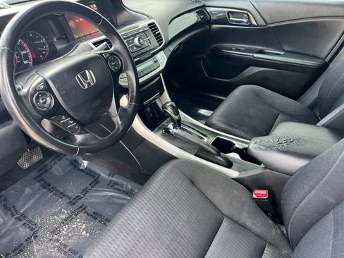 Used 2015 Honda Accord Sport image 11