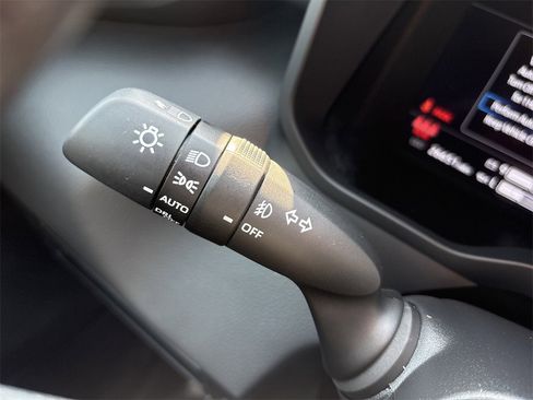 Used 2024 Toyota Tundra Limited image 28