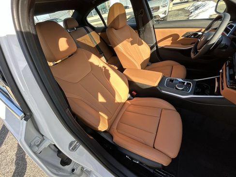 Used 2025 BMW 330i xDrive Sedan w/ M Sport Package AWD/4WD image 25