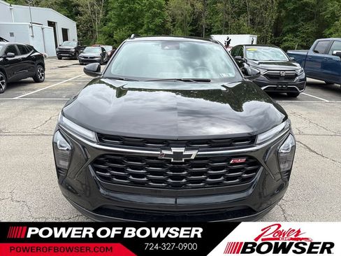 Certified 2024 Chevrolet Trax RS w/ Driver Confidence Package FWD image 5