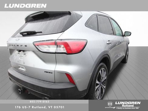 Used 2022 Ford Escape SEL w/ SEL Stealth AWD Package image 5