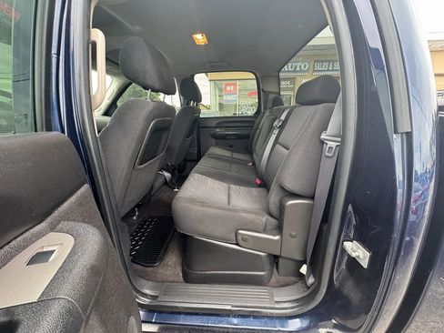 Used 2011 GMC Sierra 1500 SL AWD/4WD image 19