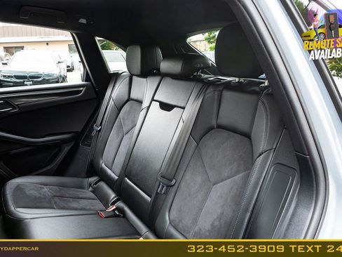 Used 2019 Porsche Macan w/ Driver Memory Package AWD/4WD image 16