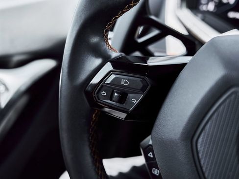 Used 2021 Lamborghini Huracan EVO RWD image 52