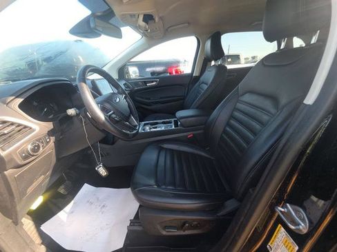 Used 2024 Ford Edge SEL w/ Convenience Package image 2