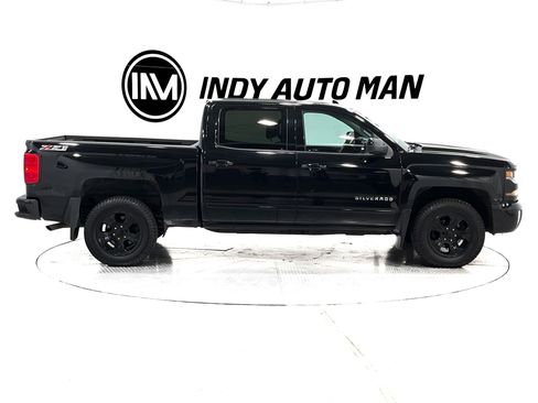 Used 2017 Chevrolet Silverado 1500 LT w/ All Star Edition AWD/4WD image 3