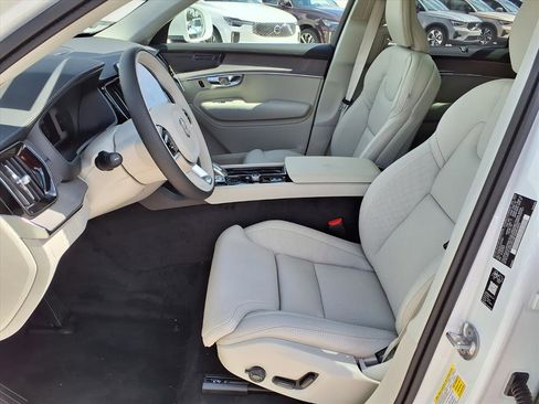 New 2026 Volvo XC90 B6 Ultra image 10