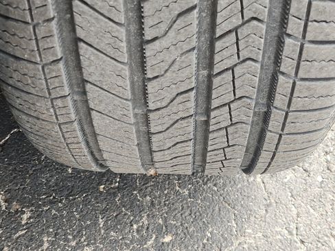 Used 2025 Volkswagen Atlas SEL Premium R-Line image 15