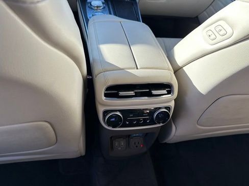 Used 2023 Genesis GV80 2.5T w/ Prestige 20" Package AWD/4WD image 17