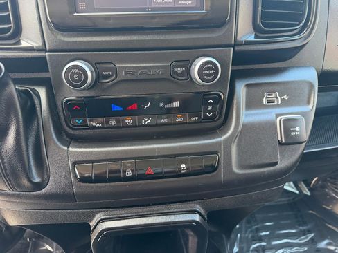 Used 2025 RAM ProMaster 2500 w/ U-Haul Equipment Group image 22