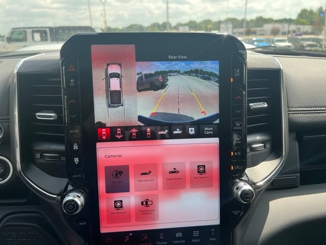 New 2026 RAM 2500 Laramie AWD/4WD image 25