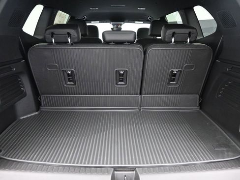 New 2026 Buick Enclave Sport Touring w/ Super Cruise Package image 13