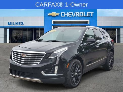 Certified 2018 Cadillac XT5 Platinum w/ Driver Assist Package AWD/4WD image 2