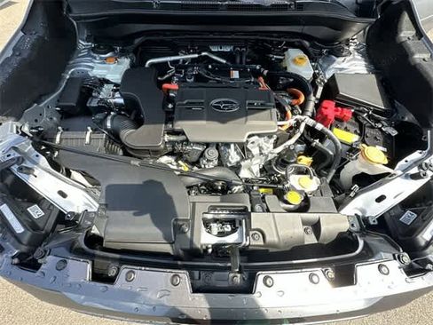 Used 2025 Subaru Forester Limited image 27