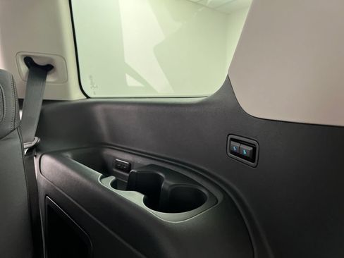 Used 2025 Ford Expedition Active RWD image 42