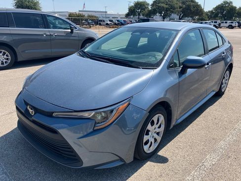 Used 2024 Toyota Corolla LE FWD image 1