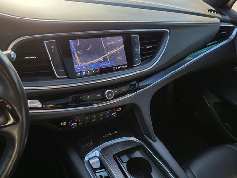 Used 2023 Buick Enclave Avenir w/ Avenir Technology Package image 22