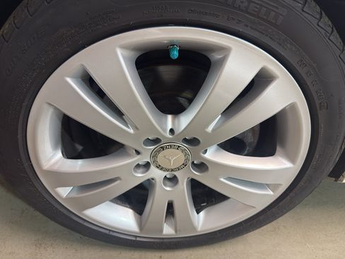 Used 2011 Mercedes-Benz C 300 4MATIC Sedan image 36