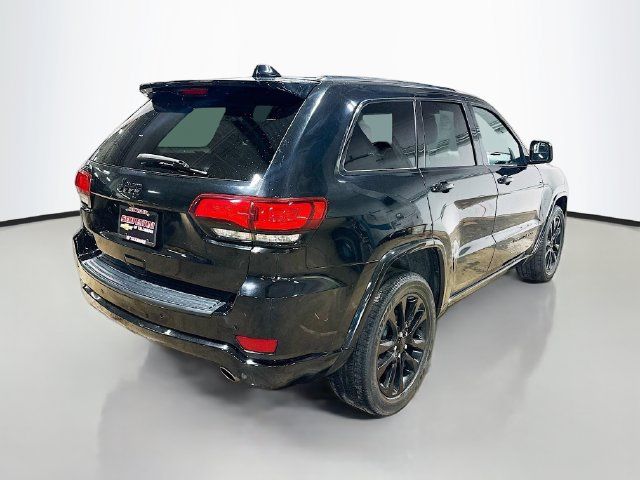 Used 2019 Jeep Grand Cherokee Altitude AWD/4WD image 6