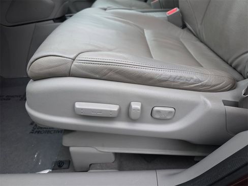 Used 2012 Honda CR-V EX-L image 30