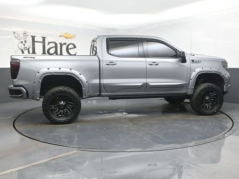 Used 2023 GMC Sierra 1500 AT4 w/ Technology Package AWD/4WD image 35