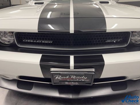 Used 2014 Dodge Challenger SRT8 image 12