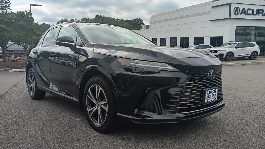 Used 2024 Lexus RX 350 Premium w/ Accessory Package (Z1) AWD/4WD image 8