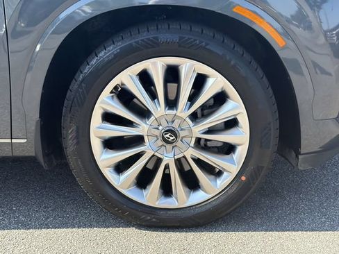 Used 2020 Hyundai Palisade Limited FWD image 14