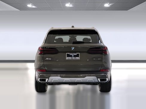 Used 2026 BMW X5 sDrive40i RWD image 9