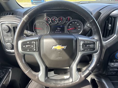 Used 2022 Chevrolet Silverado 3500 LTZ w/ LTZ Plus Package AWD/4WD image 17
