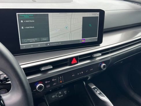 Certified 2024 Kia Sorento S image 21