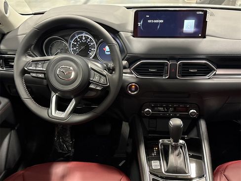 New 2025 MAZDA CX-5 Carbon Edition image 6