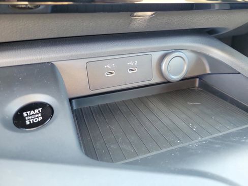 New 2026 Nissan Sentra SV image 29