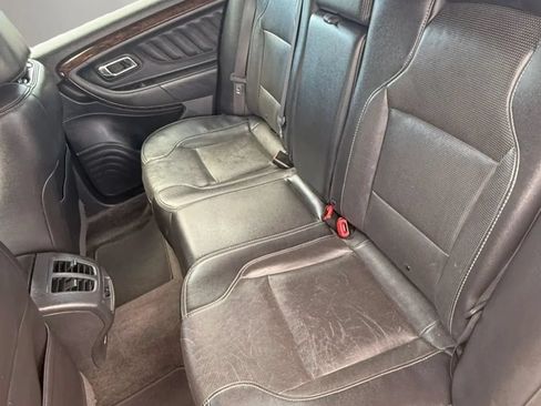 Used 2013 Ford Taurus Limited FWD image 26