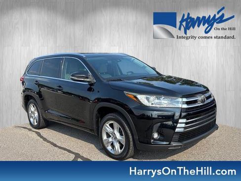 Used 2019 Toyota Highlander Limited FWD image 1