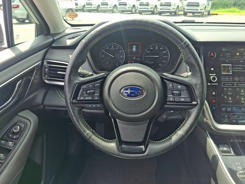 Used 2025 Subaru Outback Onyx Edition AWD/4WD image 20