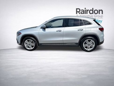 Used 2021 Mercedes-Benz GLA 250 4MATIC image 4