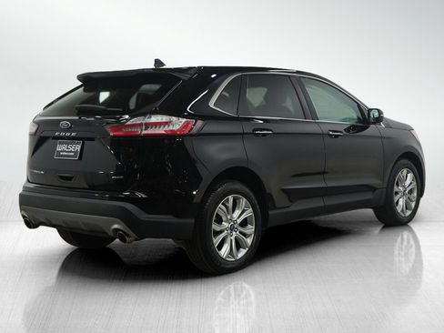 Used 2022 Ford Edge Titanium w/ Equipment Group 301A image 5