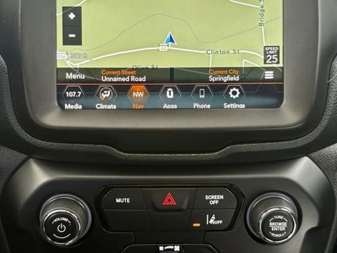 Used 2021 Jeep Renegade Latitude w/ Sun & Sound Group AWD/4WD image 30