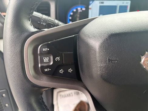 Used 2024 Ford Bronco Black Diamond image 41