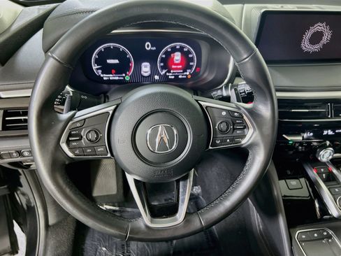 Used 2024 Acura MDX SH-AWD w/ Technology Package image 11