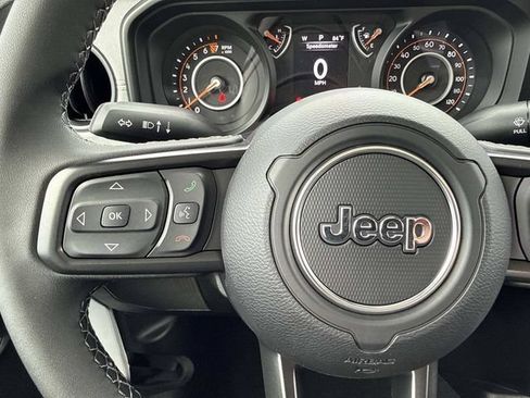 New 2026 Jeep Gladiator Sport AWD/4WD image 15