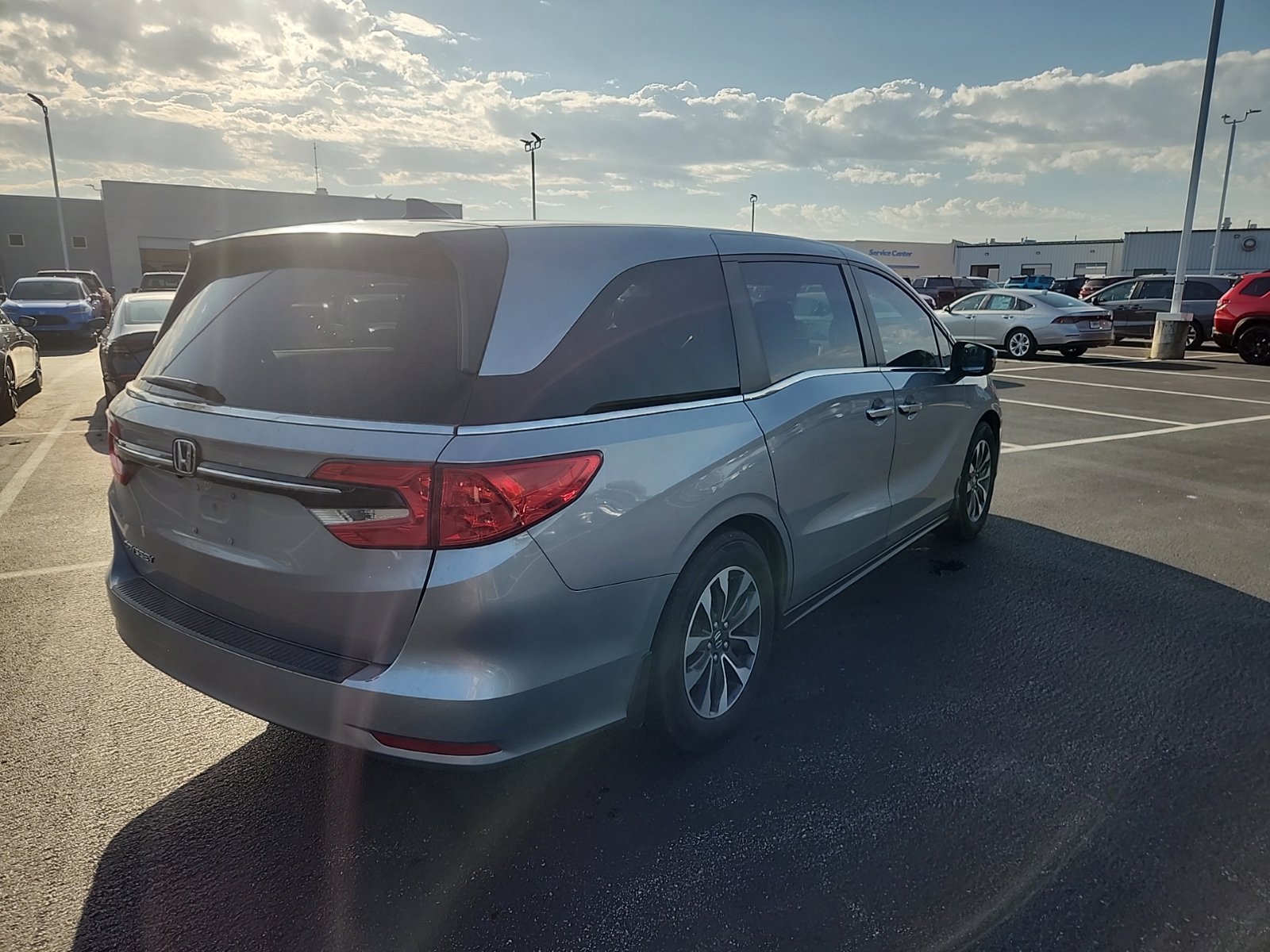 Used 2021 Honda Odyssey EX-L image 5