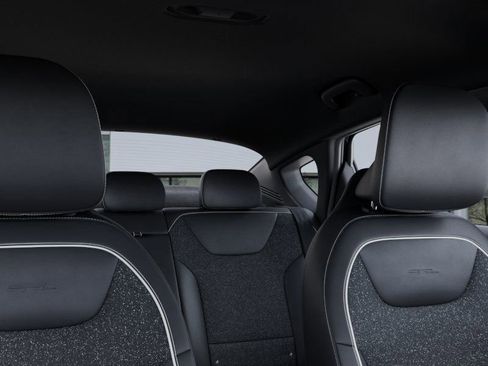 New 2025 Kia K4 GT-Line image 33