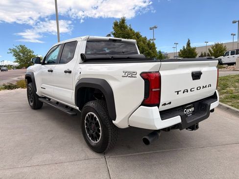 Used 2026 Toyota Tacoma TRD Off-Road AWD/4WD image 6